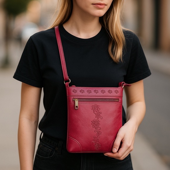 Red Crossbody Bag With Gold Floral Cutouts Adjustable Strap 7" X 8" Outer Zip Po - Picture 1 of 7